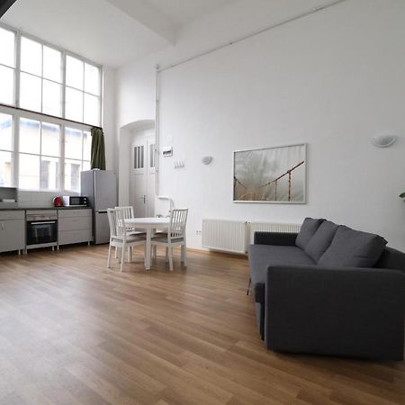 New Guest House A In Kiraly Street 106 บูดาเปสต์ ภายนอก รูปภาพ